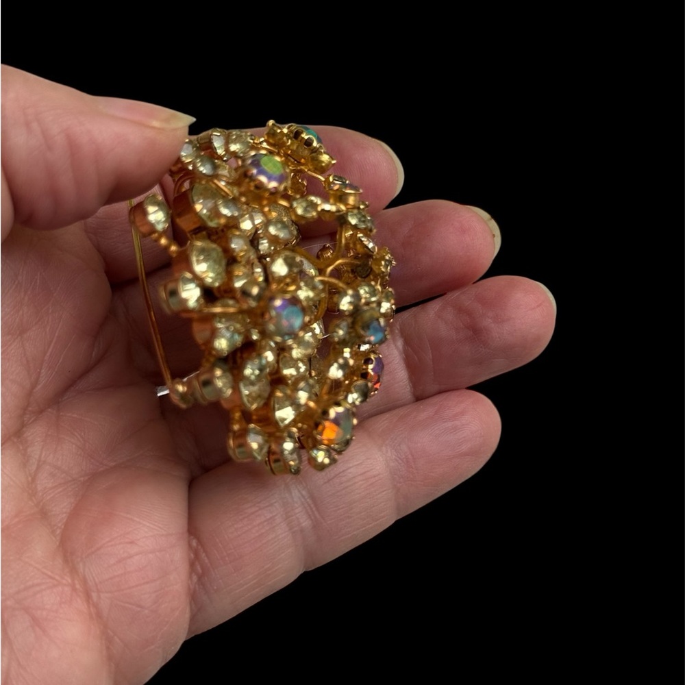 Hattie Carnegie Vintage Gold with AB Crystal Brooch and earring set - Picture 5 of 13